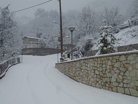 ΧΙΟΝΙΣΜΕΝΟ ΤΟΠΙΟ